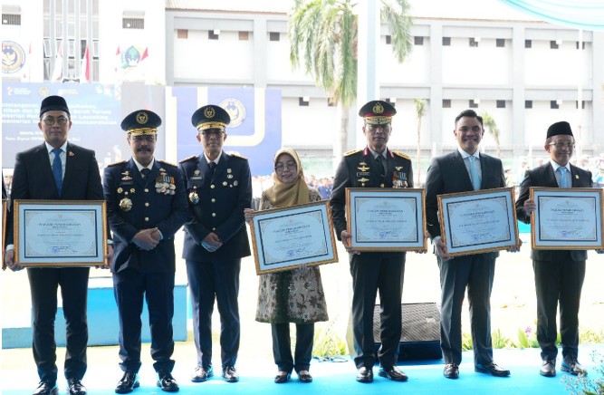 Dukung Program Strategis Pemerintah, BRI Terima Penghargaan dari Kementerian IMIPAS