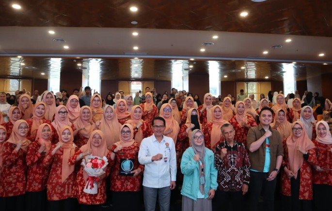 Kolaborasi DWP UNJA dan Oriflame Dorong Mahasiswa Aktif di Era Digitalisasi Ekonomi