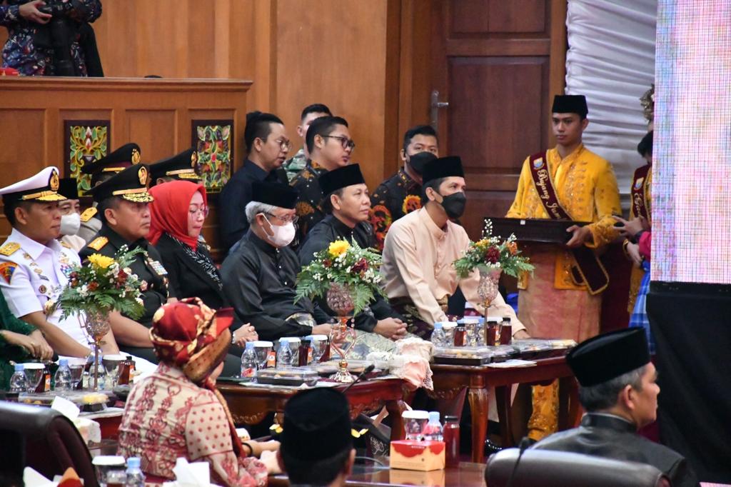 HUT Provinsi Jambi ke-66, Kajati Jambi dan Para Kajari Hadiri Paripurna DPRD Provinsi Jambi