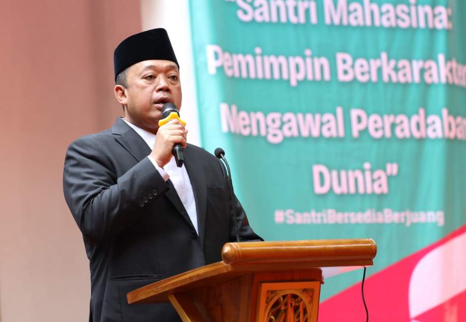 Peringati Hari Santri Nasional 2025, Menteri Nusron: Jadi Generasi yang Menyejahterakan Rakyat Indonesia