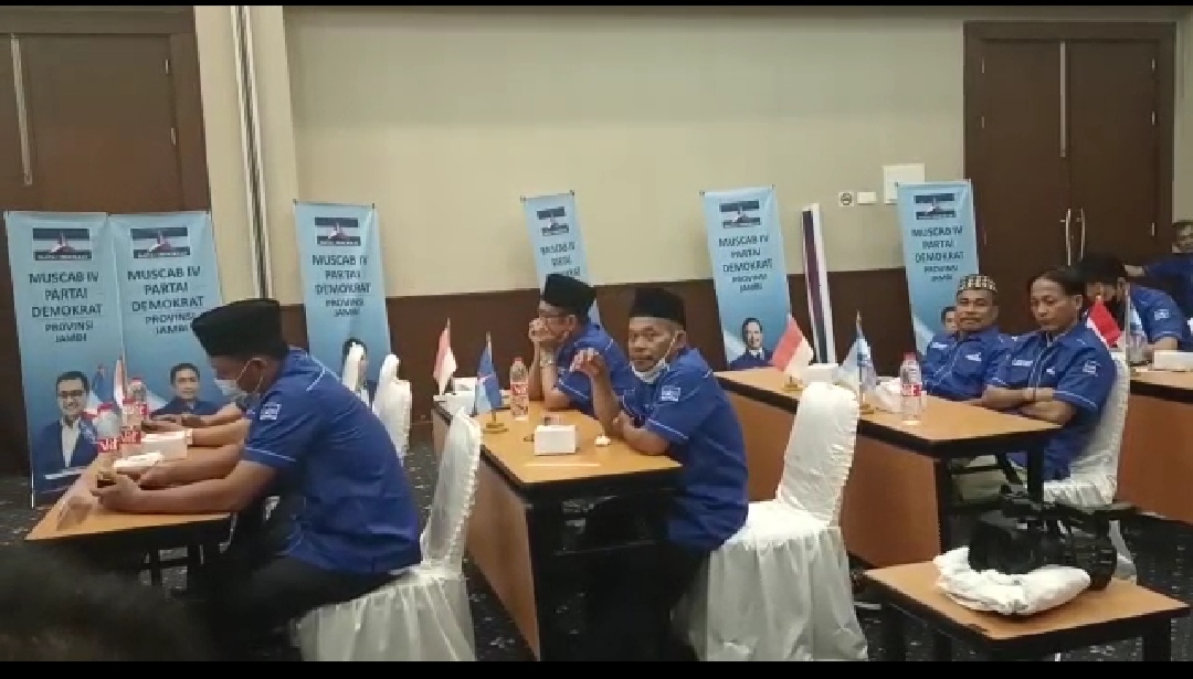 Pasca Hengkangnya 6 DPAC, Kepengurusan DPC Partai Demokrat Batanghari Dinilai Cacat Hukum