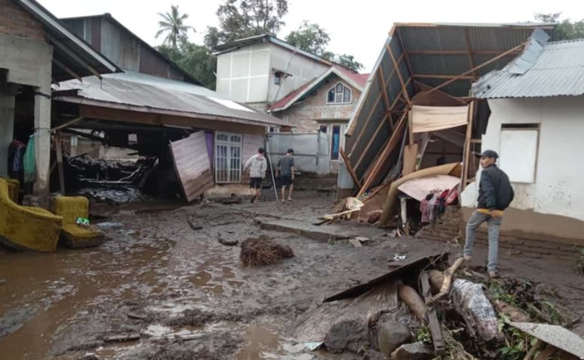 Banjir Bandang Gunung Marapi Terjang Kecamatan Ampek Angkek, Kabupaten Agam Sumbar, 254 Warga Terdampak