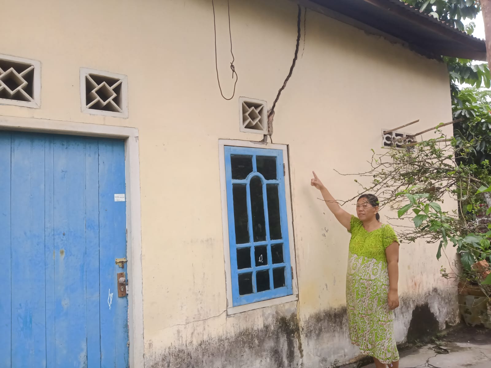 Gara-Gara Aktivitas PT Eramas Persada Energy, Rumah Warga di Selincah Kota Jambi Retak