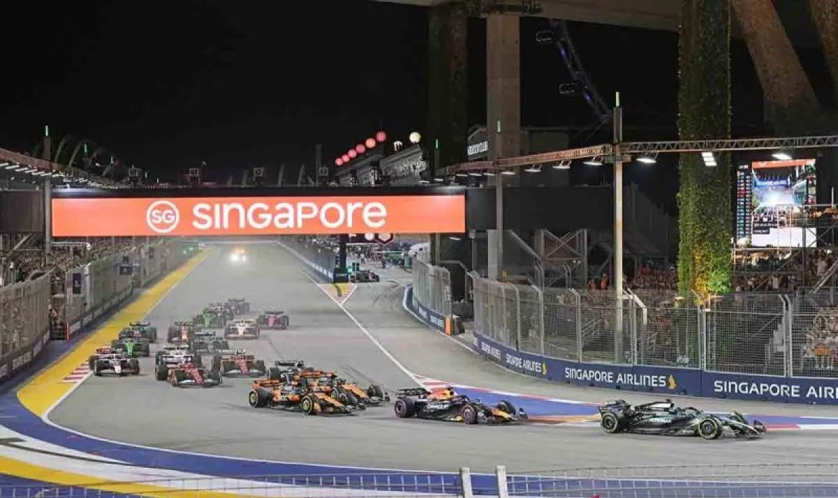 George Russell Kuasai GP Singapura 2025, Kalahkan Verstappen dan Norris dengan Dominasi Penuh!