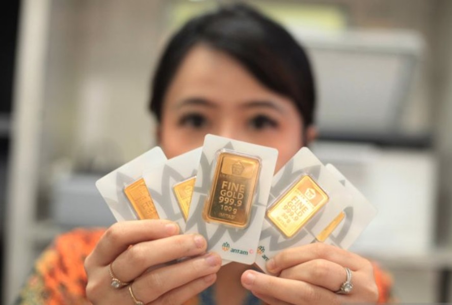 Wah! Harga Emas Antam Hari Ini Senin 8 Desember 2025 Naik Rp5.000 