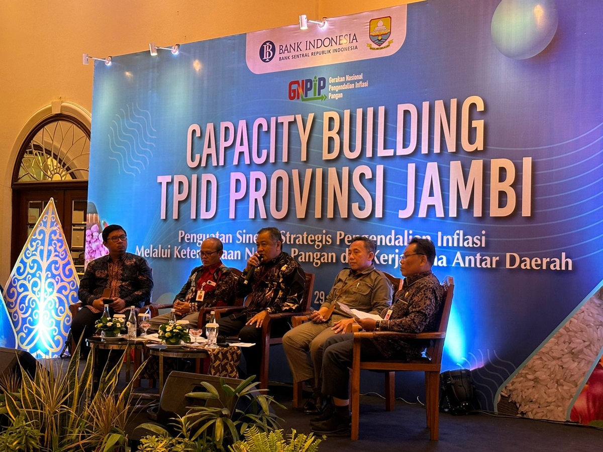 Sekda Kota Jambi A Ridwan Menjadi Nara Sumber Capacity Building TPID di Yogyakarta