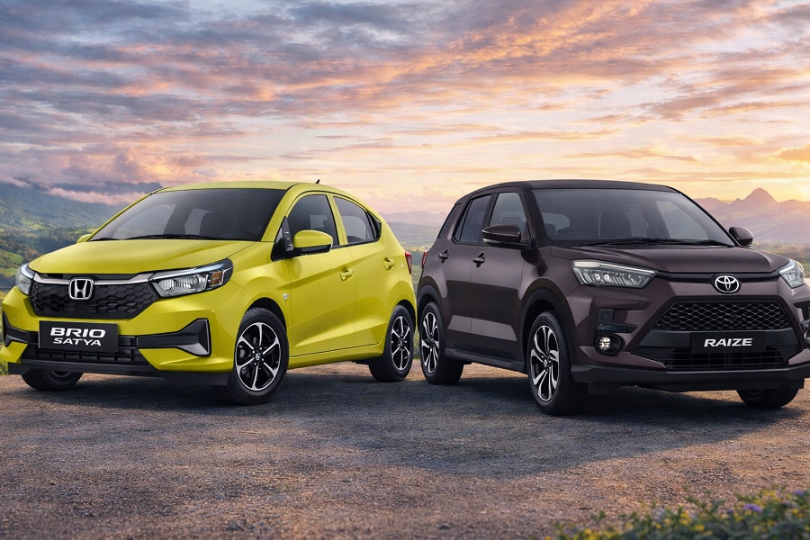 Brio Satya S CVT vs Toyota Raize 2026, Matic Murah atau SUV Stylish? Ini Perbandingannya