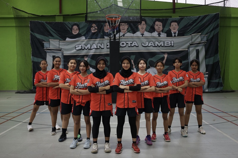 Roadshow DBL Jambi Resmi Berakhir di SMAN 1, Tim Basket Putri Pasang Target Juara Tanpa Kompromi