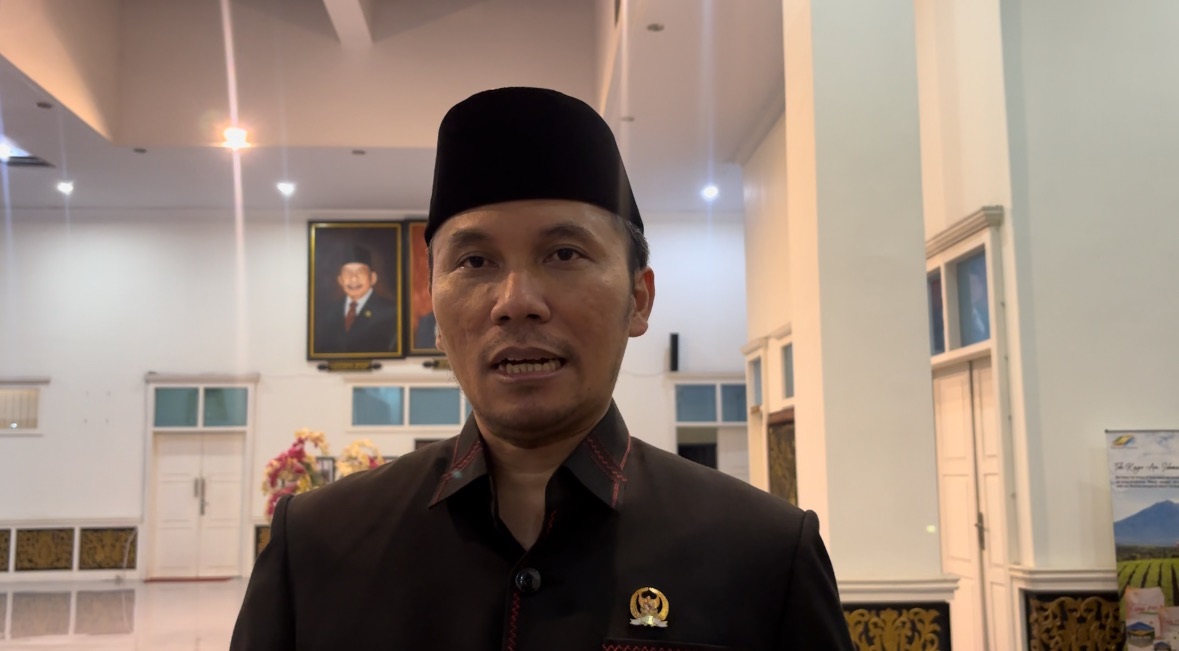 Bela Asniati Guru TK, Ketua DPRD Provinsi Jambi Siap Pasang Badan Bayar Rp75 Juta