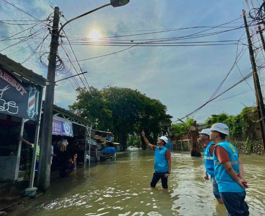 100 Persen Jaringan Listrik PLN Telah Normal Kembali Pascabanjir Jabodebek