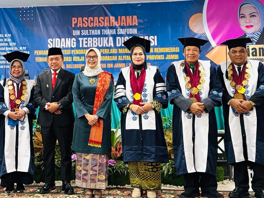 Resmi Sandang Gelar Doktor, Ini Disertasi yang Dibawakan Elviana