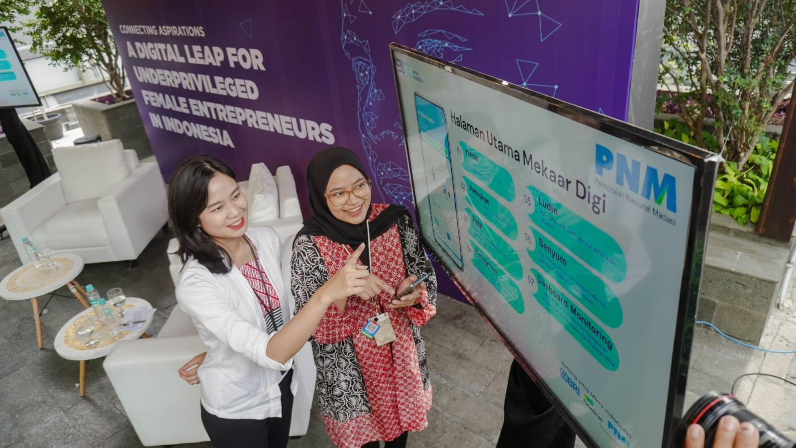 Telkomsel dan PNM Dukung Pemberdayaan Perempuan Prasejahtera dan Akselerasikan Digitalisasi Usaha Ultra Mikro 