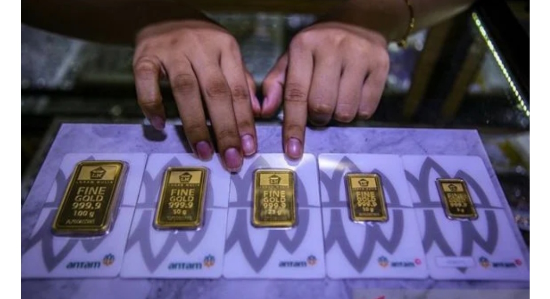 Ini Penyebabnya,Harga Emas Antam Menyentuh Rp 999 Ribu Per Gram