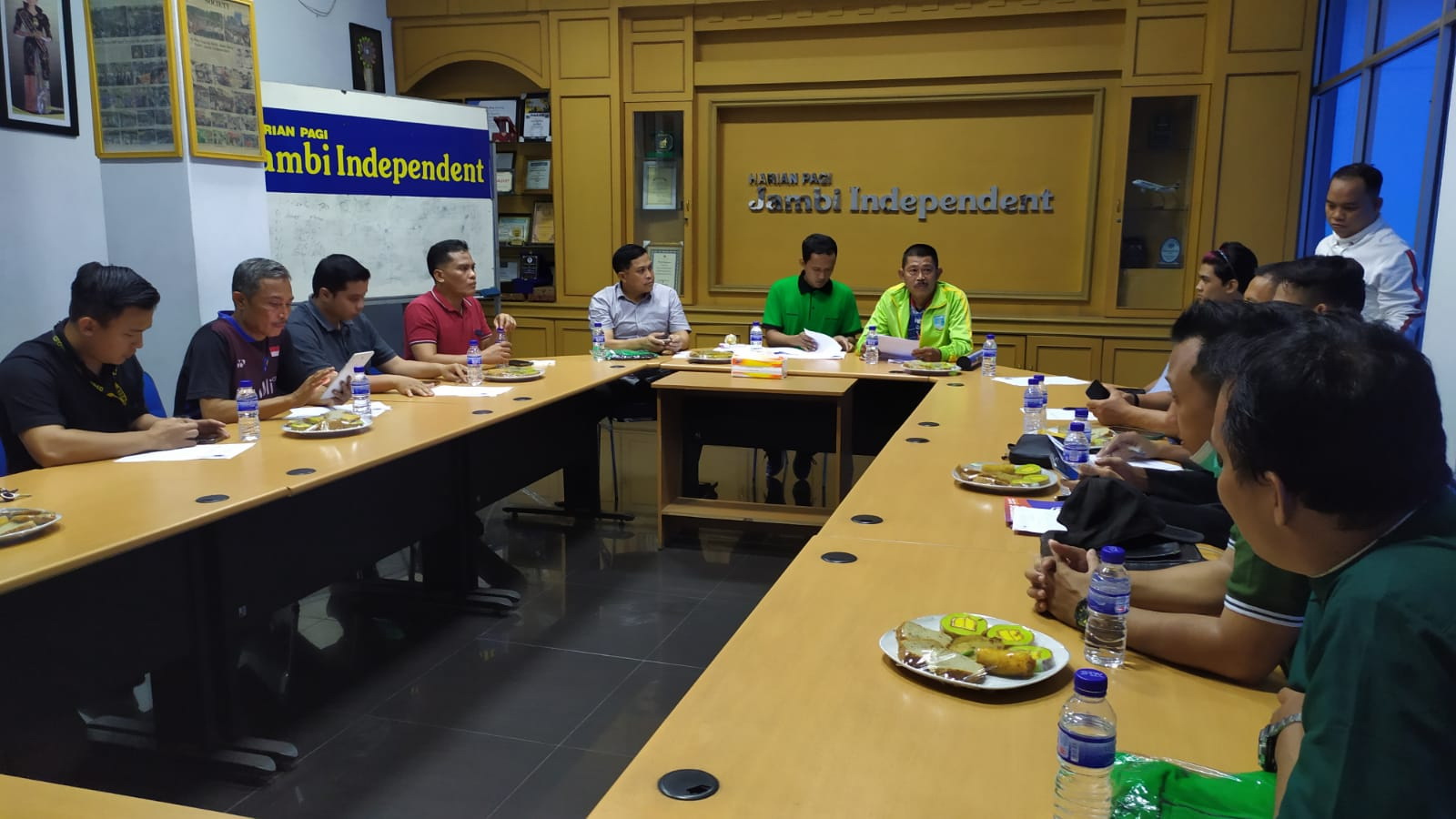 PB Kahmi Gelar Turnamen Badminton Bersama Harian Pagi Jambi Independent