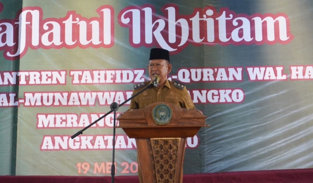 Wabup Merangin Ajak Santri Pulang ke Dusun untuk Syiar Agama dan Manfaatkan Jalur Beasiswa Hafiz