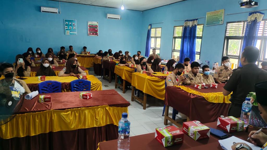 Beri Pemahaman Hukum Sejak Dini, Kejari Muarojambi Sambangi SMAN 1 Muarojambi 