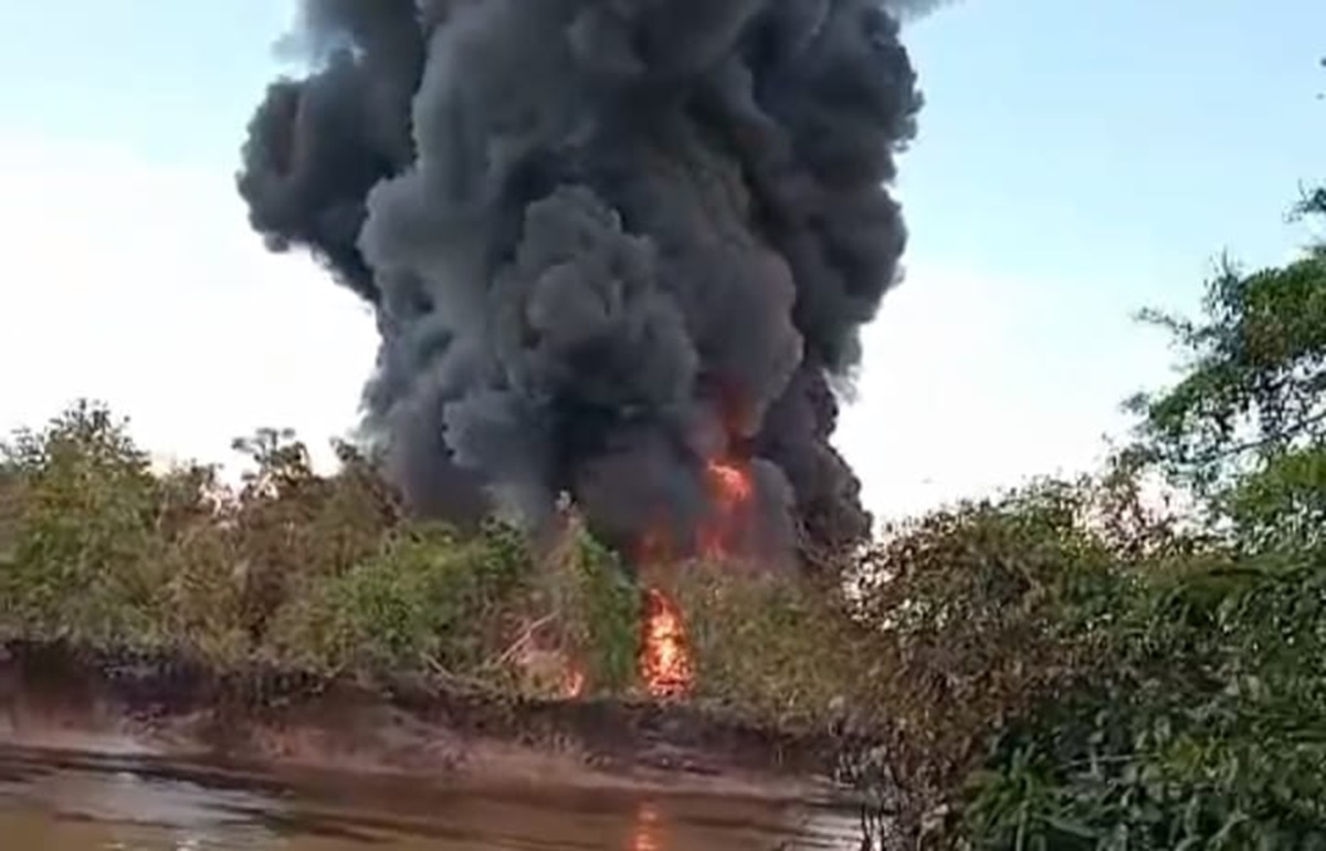Sumur Bor Ilegal di Kecamatan Sungai Lilin Sumsel Terbakar, Sungai Parung Tercemar