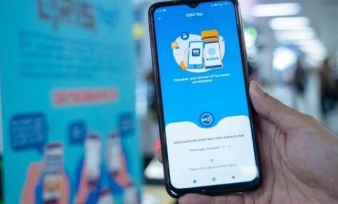 15 Tahun Setia Bersama BRI, Chandra Nikmati Layanan Lengkap dan Praktis Bayar QRIS 