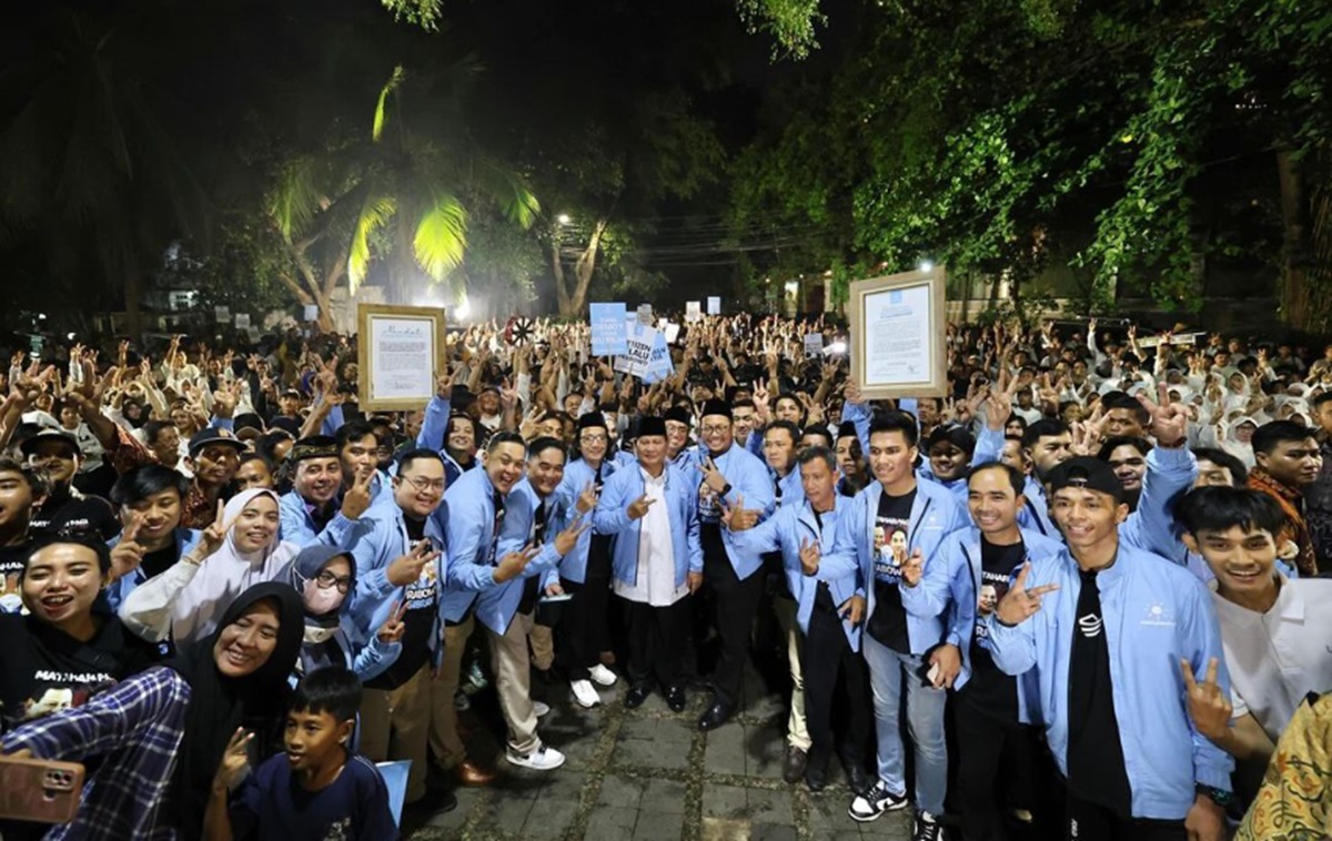 Dulu Saingan Sekarang Sayang, Prabowo Komitmen Bakal Lanjutkan Program Jokowi