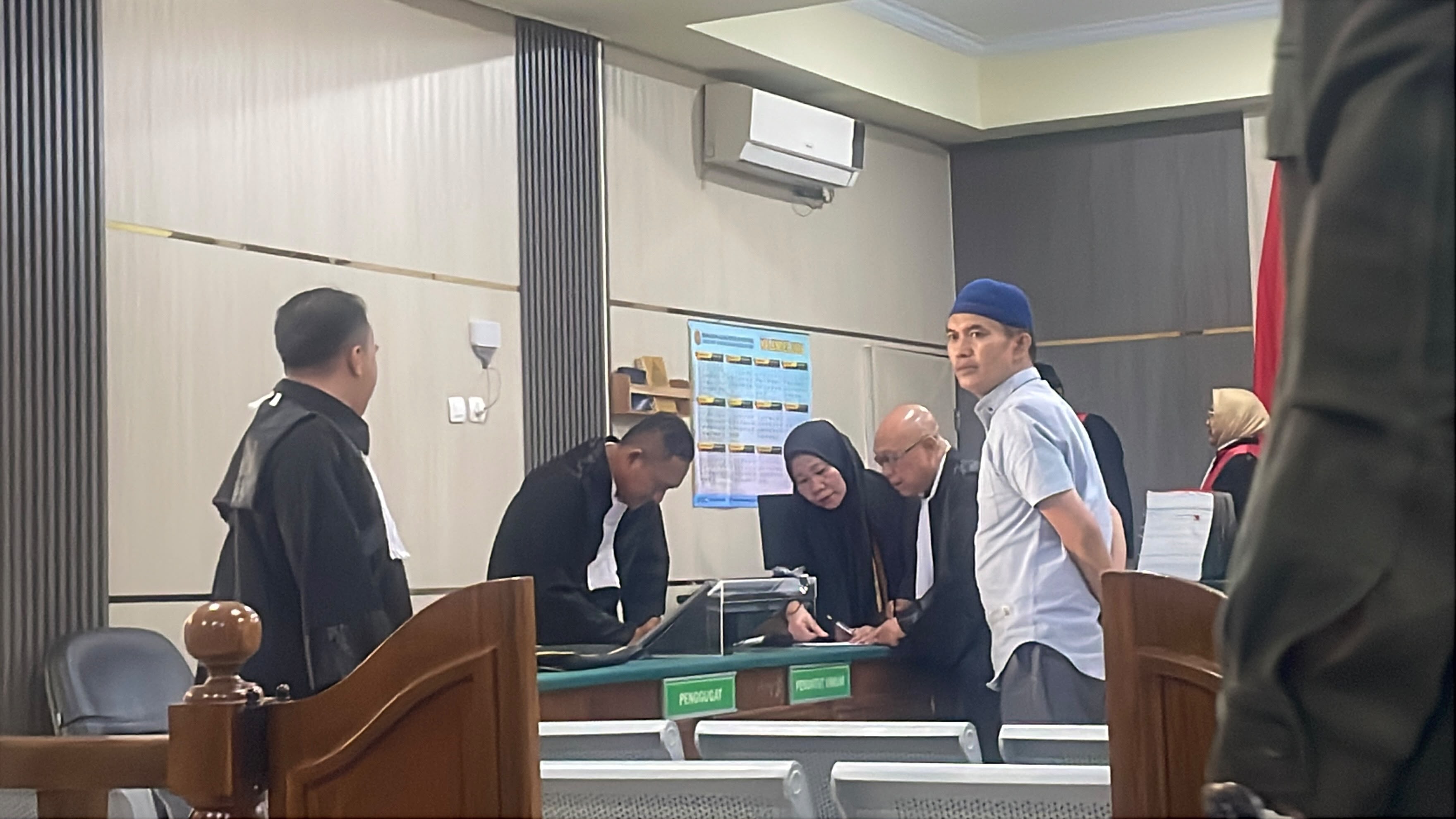 Korupsi Dana BOS SMAN 6 Merangin, Mantan Kepsek Divonis 1 Tahun 6 Bulan Penjara