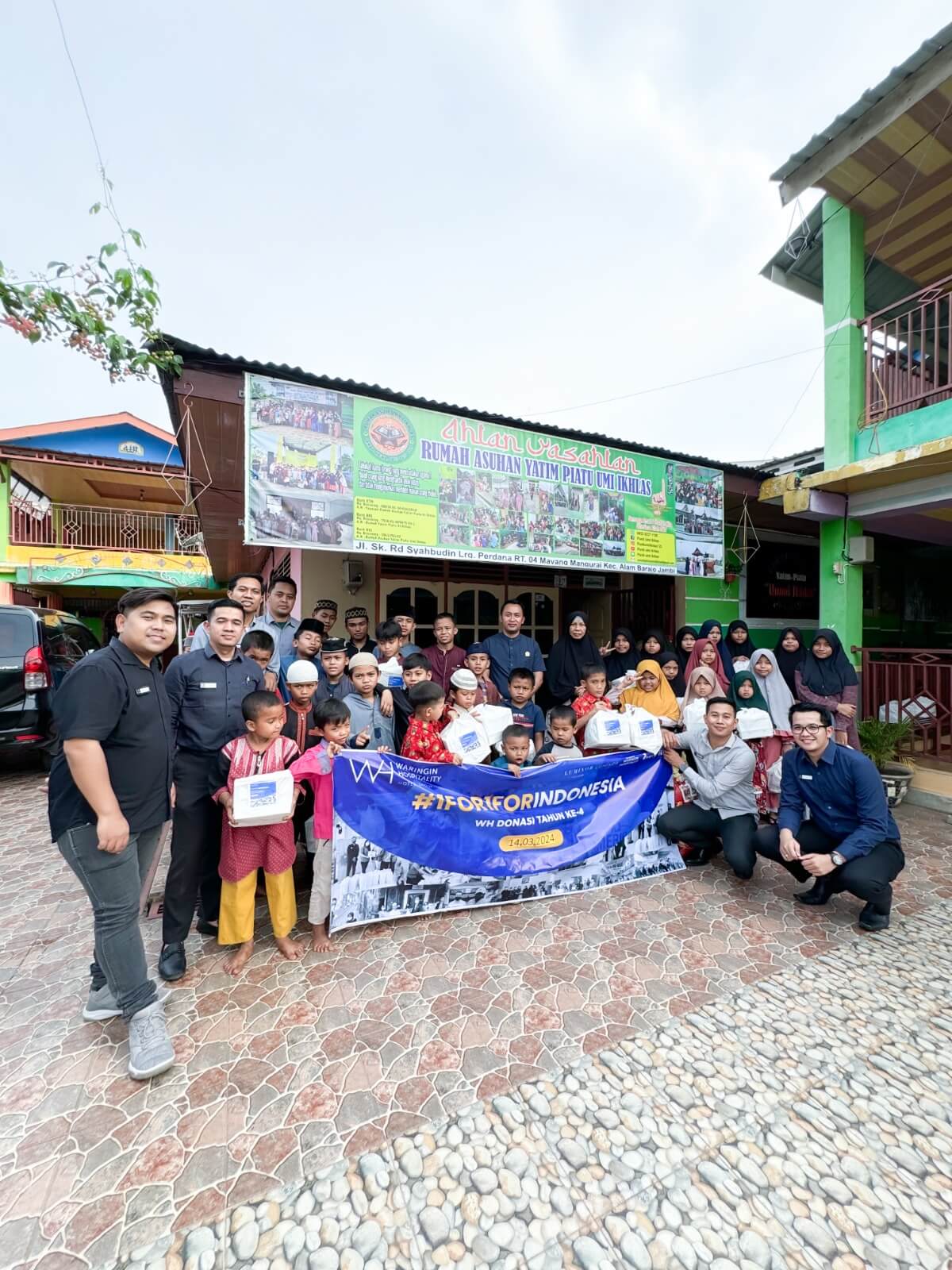 Program WH Donasi, Rumah Kito Resort Hotel Jambi Berbagi Kepada Anak Panti Asuhan