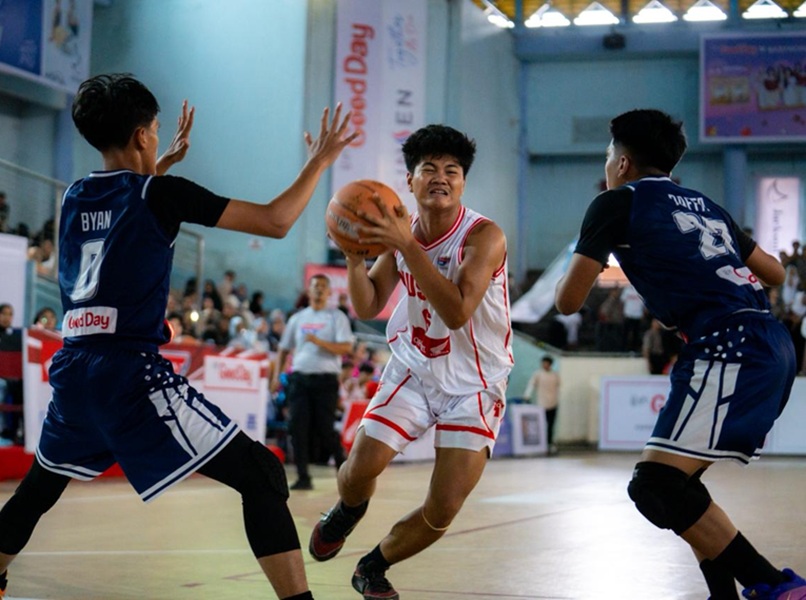 Drama 4 Kuarter! SMAN 1 Kota Jambi Singkirkan SMA IT Ash Shiddiqii 37–33, Amankan Tiket Fantastic Four