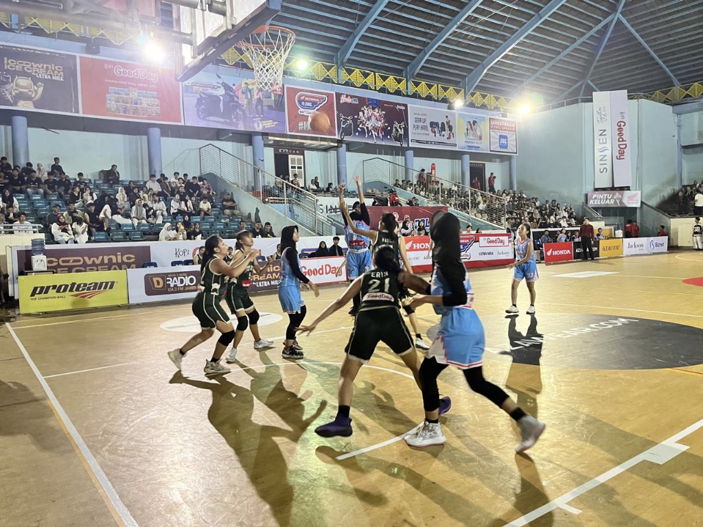 Tim Basket Putri SMKN 1 Kota Jambi Tekuk SMAN 10 Kota Jambi