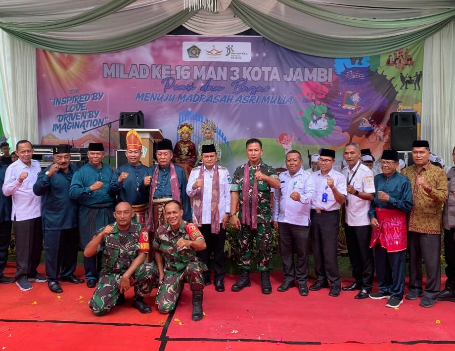 Wali Kota Jambi Dukung Penuh Pengembangan Karakter Anak di Milad ke-16 MAN 3 Kota Jambi