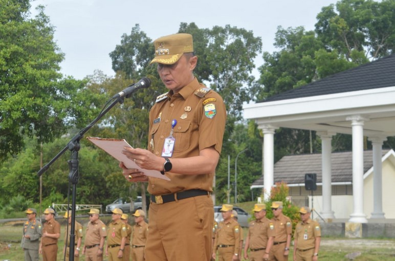 Apel Gabungan, PJ Bupati Minta ASN Tingkatkan Disiplin