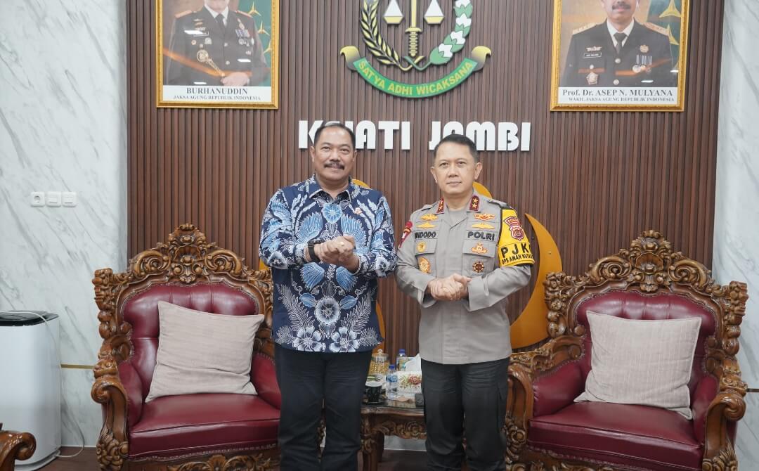 Kajati Jambi Terima Kunjungan Silaturahmi Kapolda Jambi