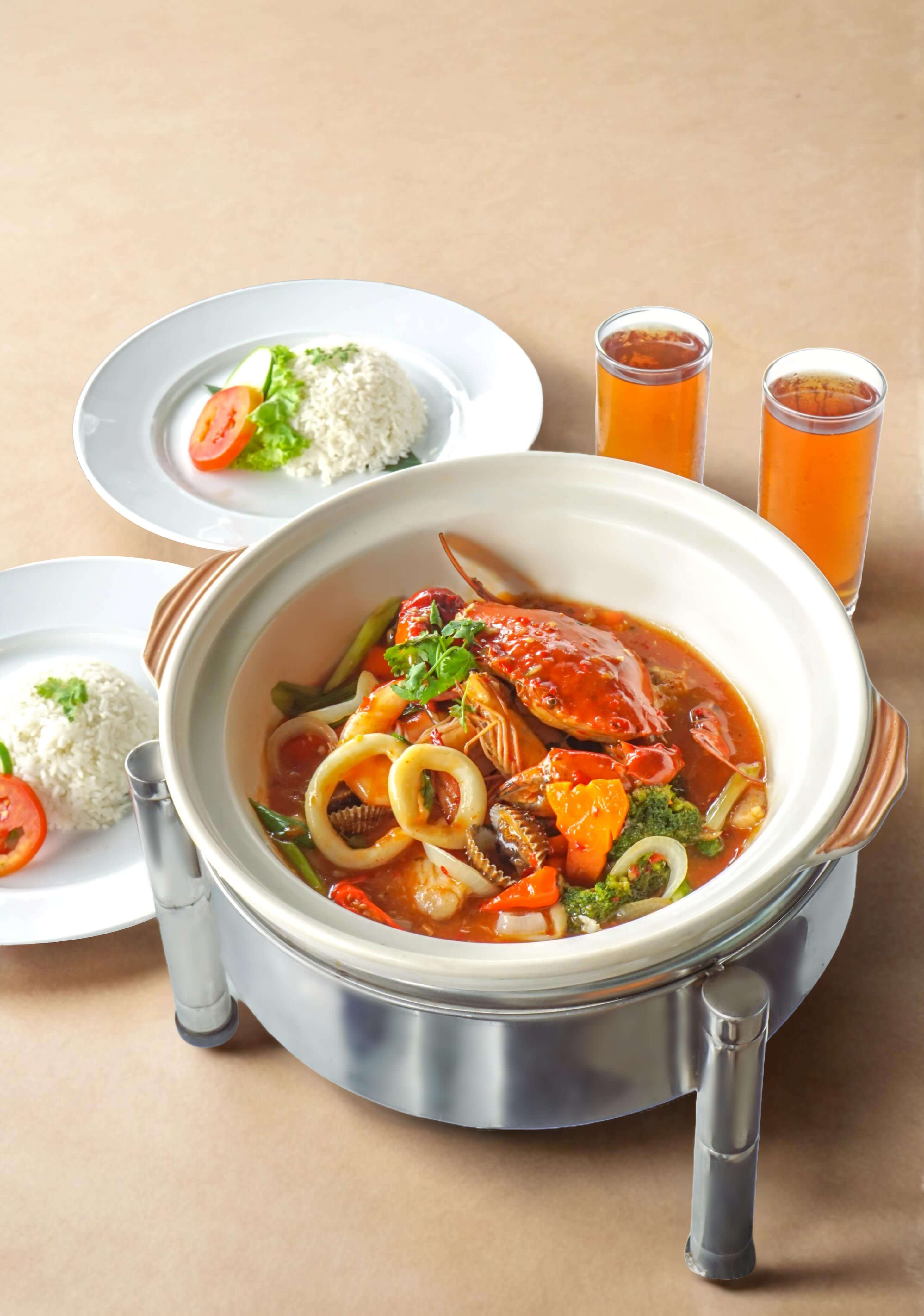 Swiss-Belhotel Jambi Hadirkan Paket Makan Berdua dengan Promo Hidangan Terbaru “Seafood Claypot”