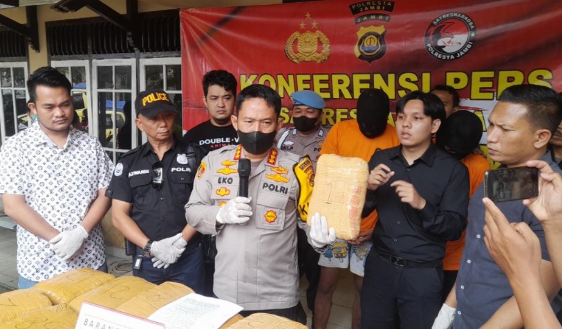 Nasib Bandar Ganja Jambi, Baru Jual 5 Kilogram Ganja Sudah Ditangkap Polisi