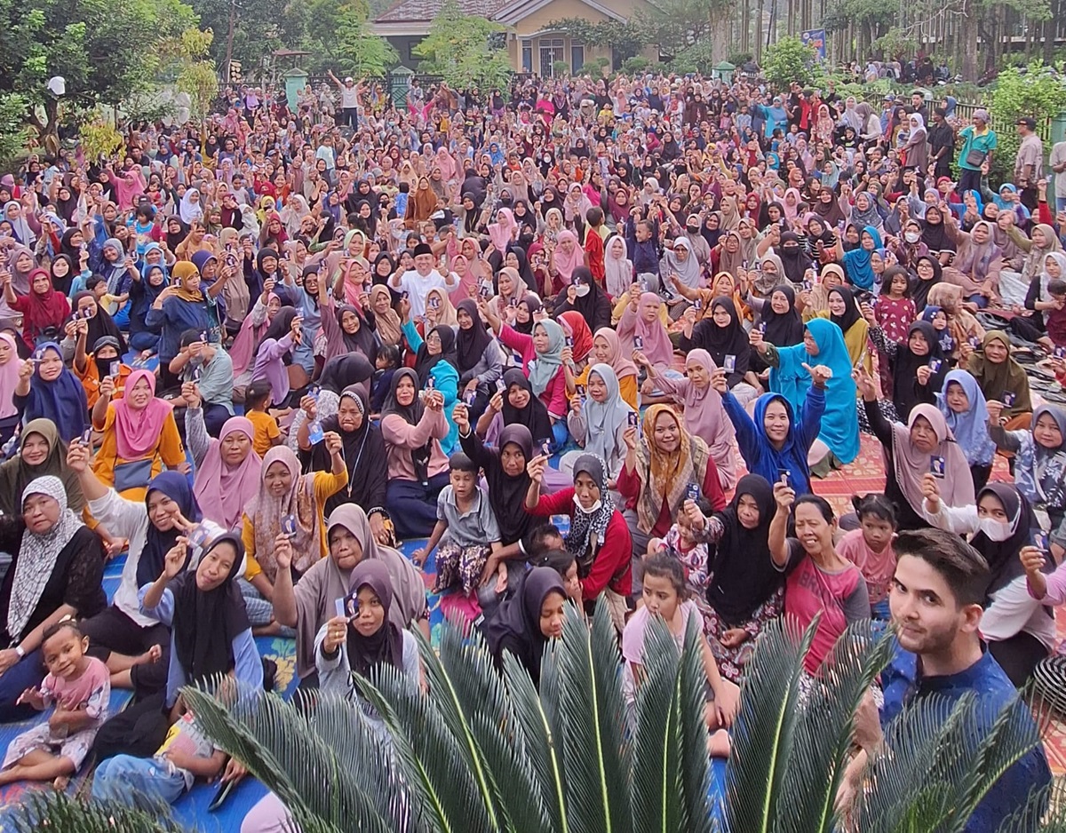 Demi Bertemu H Abdul Rahman, Warga Eka Jaya Rela Pulang Cepat Tinggalkan Kebun