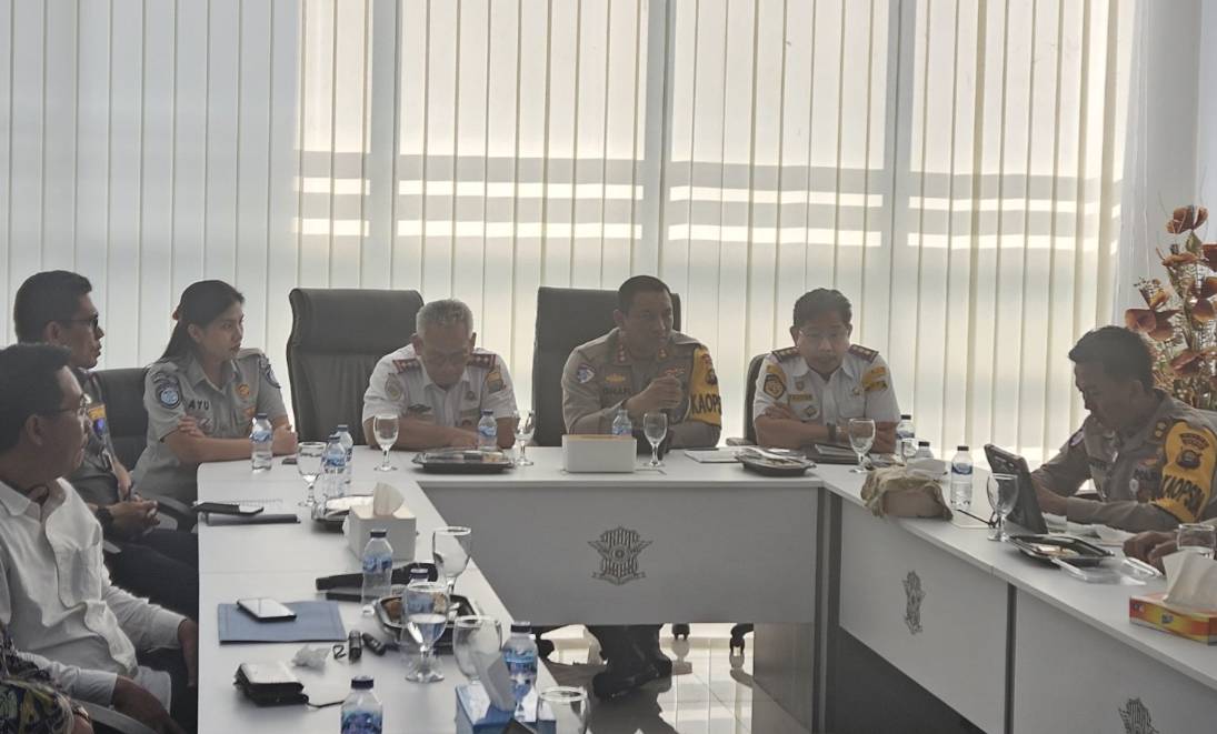 Sinergi Lintas Sektoral, Rapat Keselamatan Lalu Lintas Provinsi Jambi Bahas Strategi Pengurangan Kecelakaan