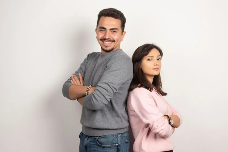 Inilah Penyebab Secara Ilmiah Pria Memiliki Postur Lebih Tinggi dari Wanita