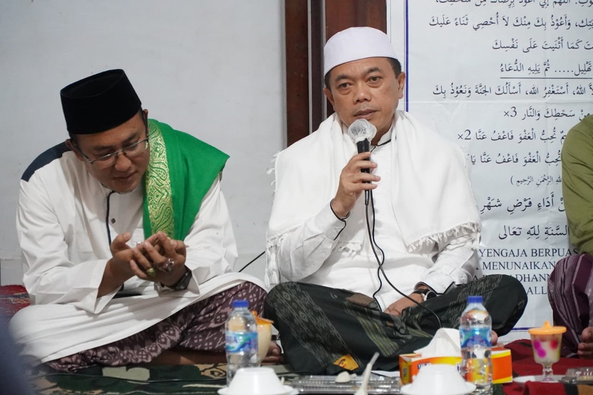 Malam ke-12 Ramadan, Gubernur Jambi Al Haris Tarawih di Desa Malapari