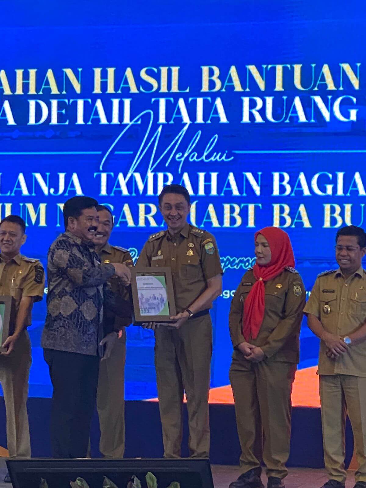 Pj Bupati Muaro Jambi Bachyuni Deliansyah Terima Dokumen RDTR dari Kementerian ATR/BPN 