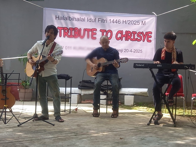 A Tribute To Chrisye di Lingkungan RW