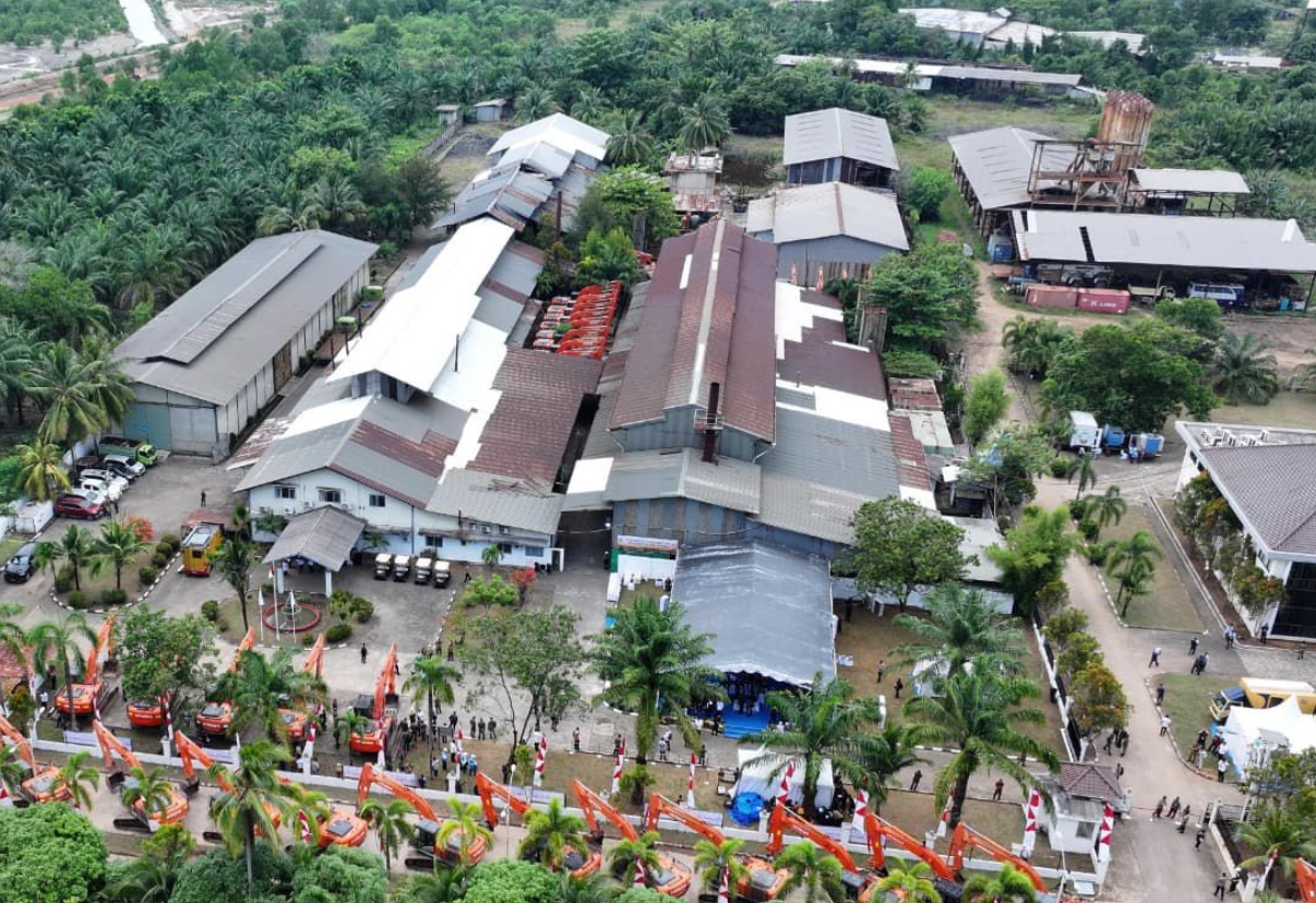 Menteri Nusron Dampingi Presiden Prabowo Saksikan Penyerahan Barang Rampasan Negara kepada PT Timah Tbk