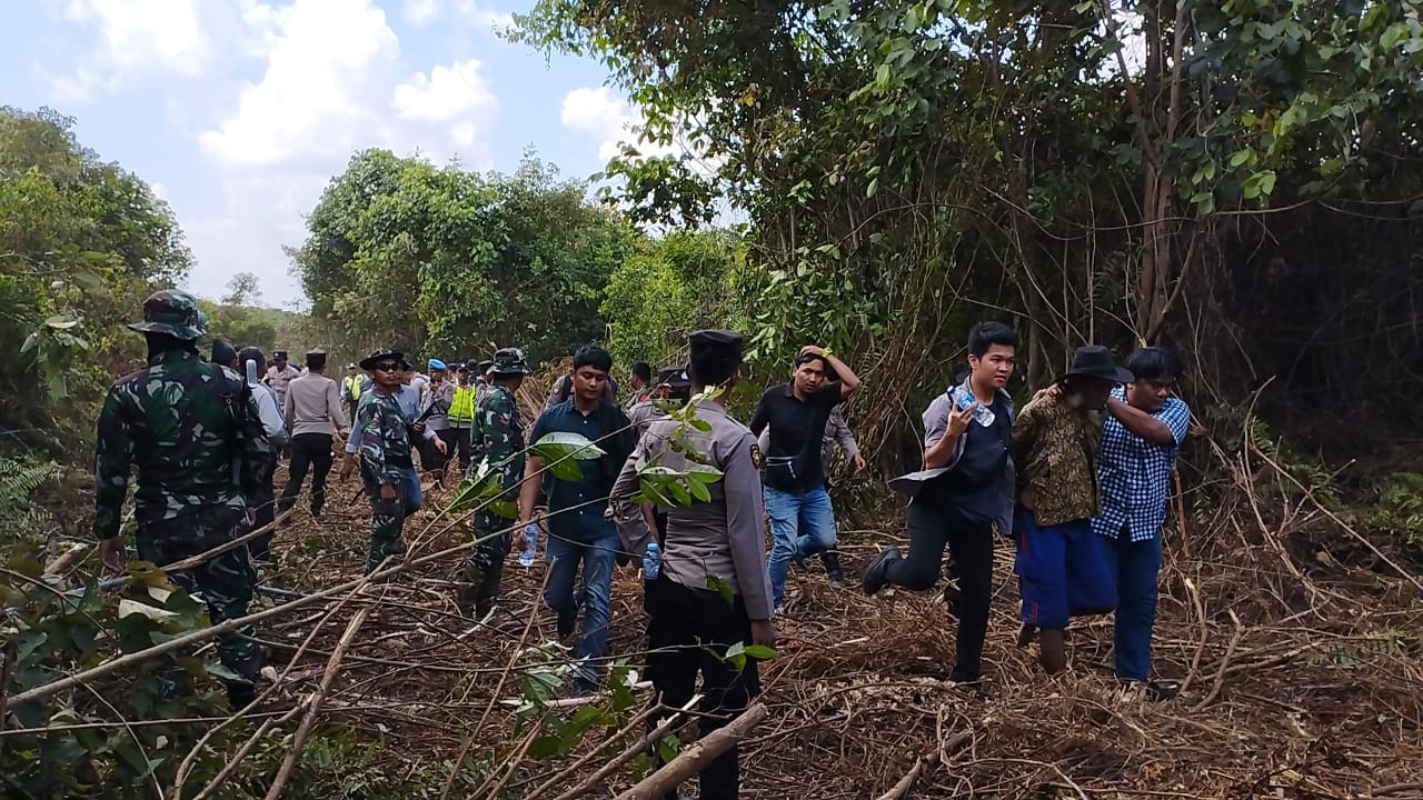 Polisi Amankan Pelaku Pembakaran Lahan di Pengabuan Tanjab Barat