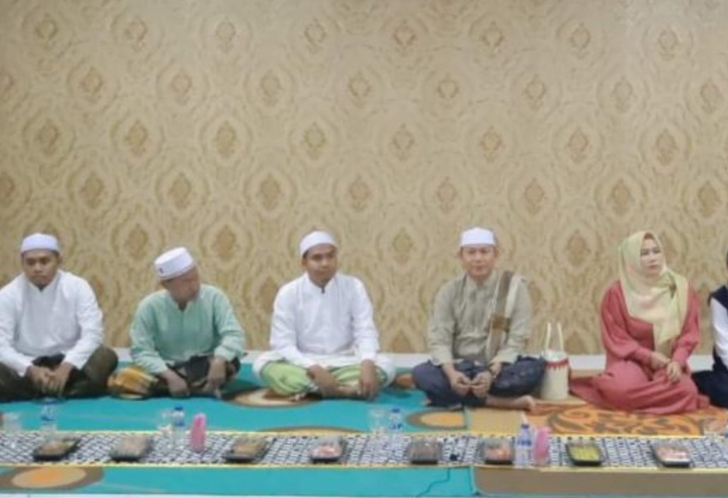 Wabup Tanjab Barat Buka Bersama Anak Yatim Panti Asuhan Aisyiyah Muhammadiyah