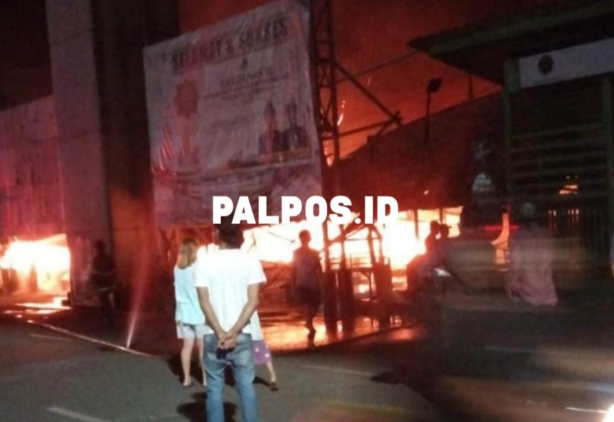 Puluhan Kios Hangus Terbakar di Pasar Cinde Palembang, Ini Penyebabnya