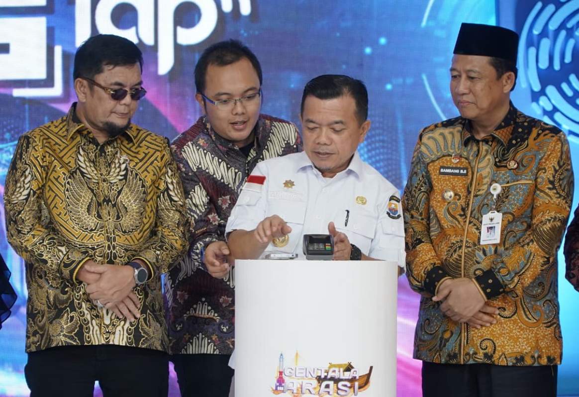 Ekonomi Jambi Tumbuh 4,99 Persen, Al Haris: Digitalisasi Kunci Masa Depan