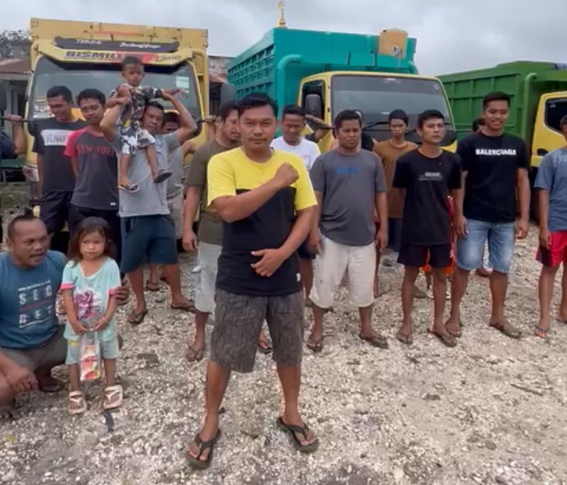 Ratusan Sopir Batu Bara Ancam Demo Hingga Blokir Jalan di Kantor Gubernur Jambi di Hari Jadi Provinsi Jambi