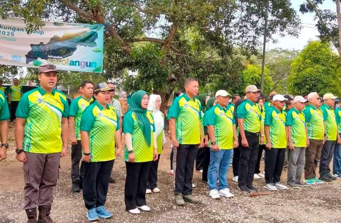 Peringati Hari Lingkungan Hidup Sedunia, Pj Sekda Sarolangun Ajak Masyarakat Hentikan Polusi Plastik