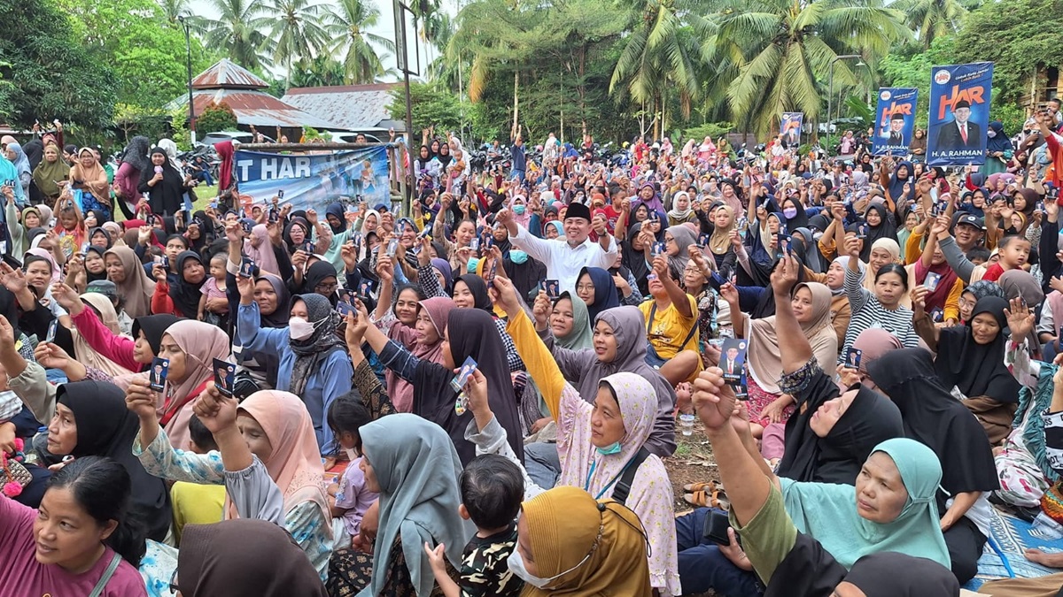 Ribuan Warga Padati Lapangan Kenali Asam Atas Bersama H Abdul Rahman 