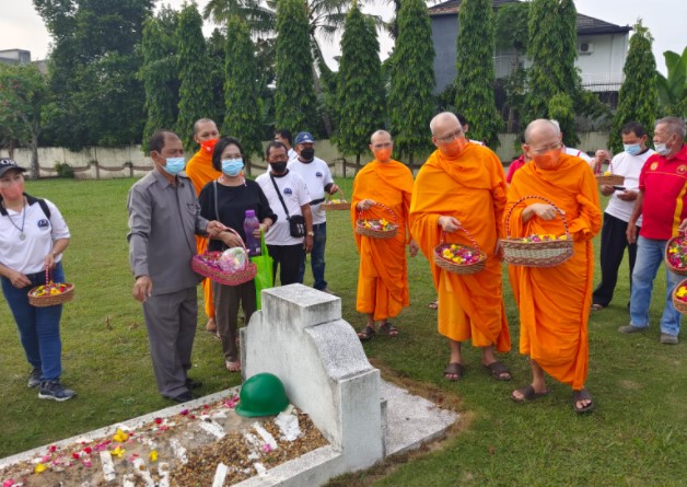 Sebagai Bentuk Dharmanegara, Walubi Karya Bakti di Taman Makam Pahlawan Satria Bhakti