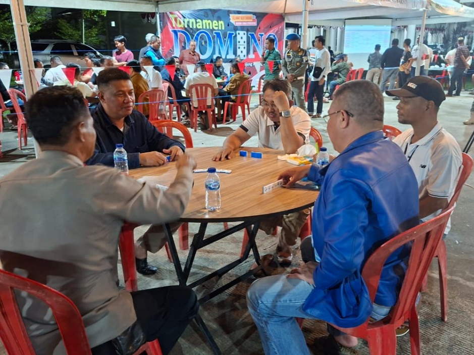 Bupati Anwar Sadat Buka Turnamen Domino Meriahkan HUT RI dan Hari Jadi Tanjab Barat
