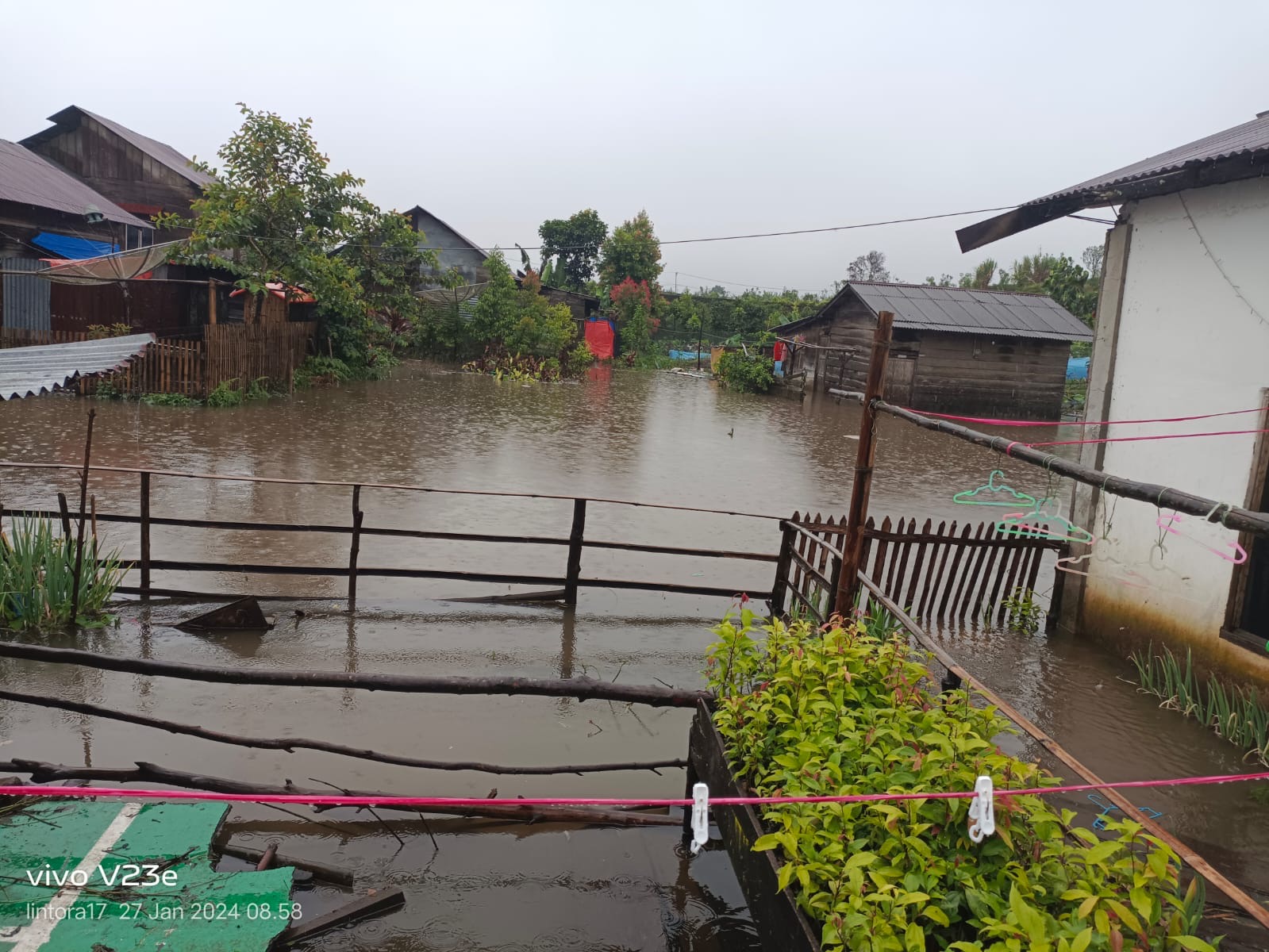Ratusan Rumah di Kecamatan Gunung Tujuh Kerinci Terendam Banjir
