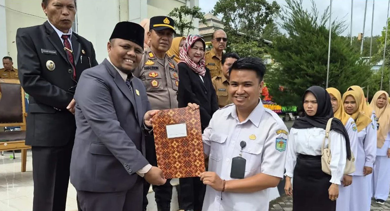 Wakil Ketua II DPRD Emrizal Hadiri Upacara Peringatan Hari Kesehatan Nasional ke-61
